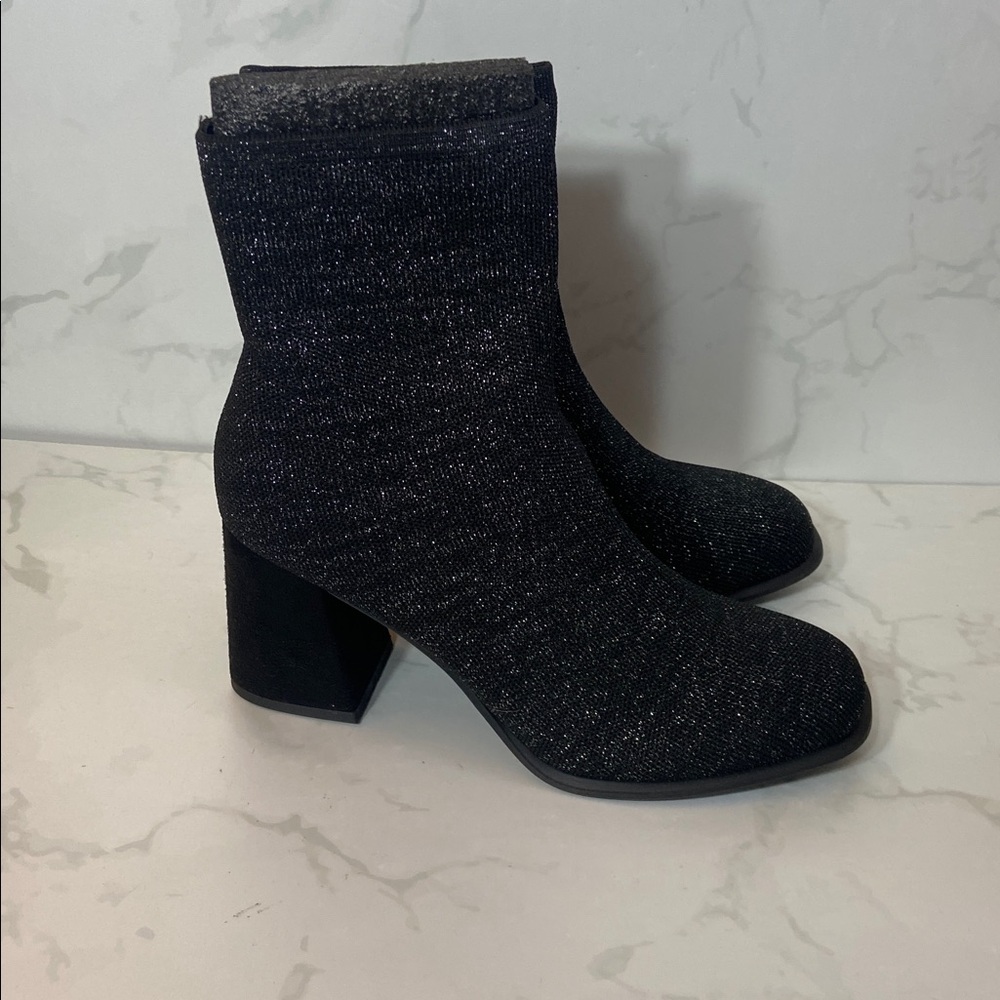 New Mia Women's Piana Bootie Black Silver Sz 9 Stretchy Knit Square Toe Casual